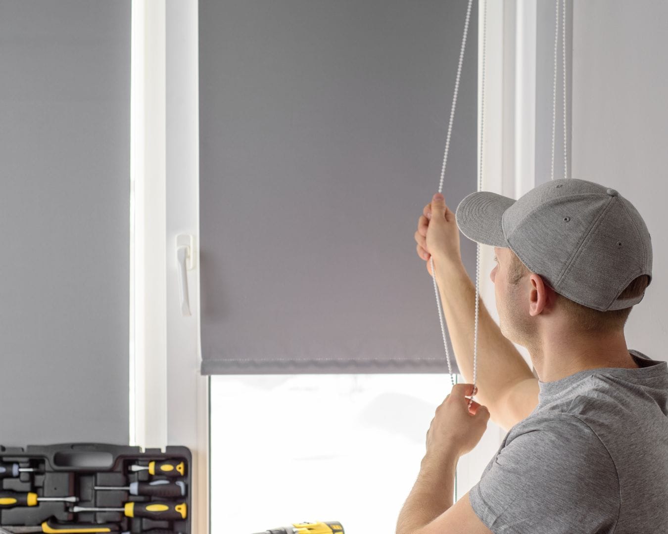 how to open roller blinds
a professional installed and testing roller blinds