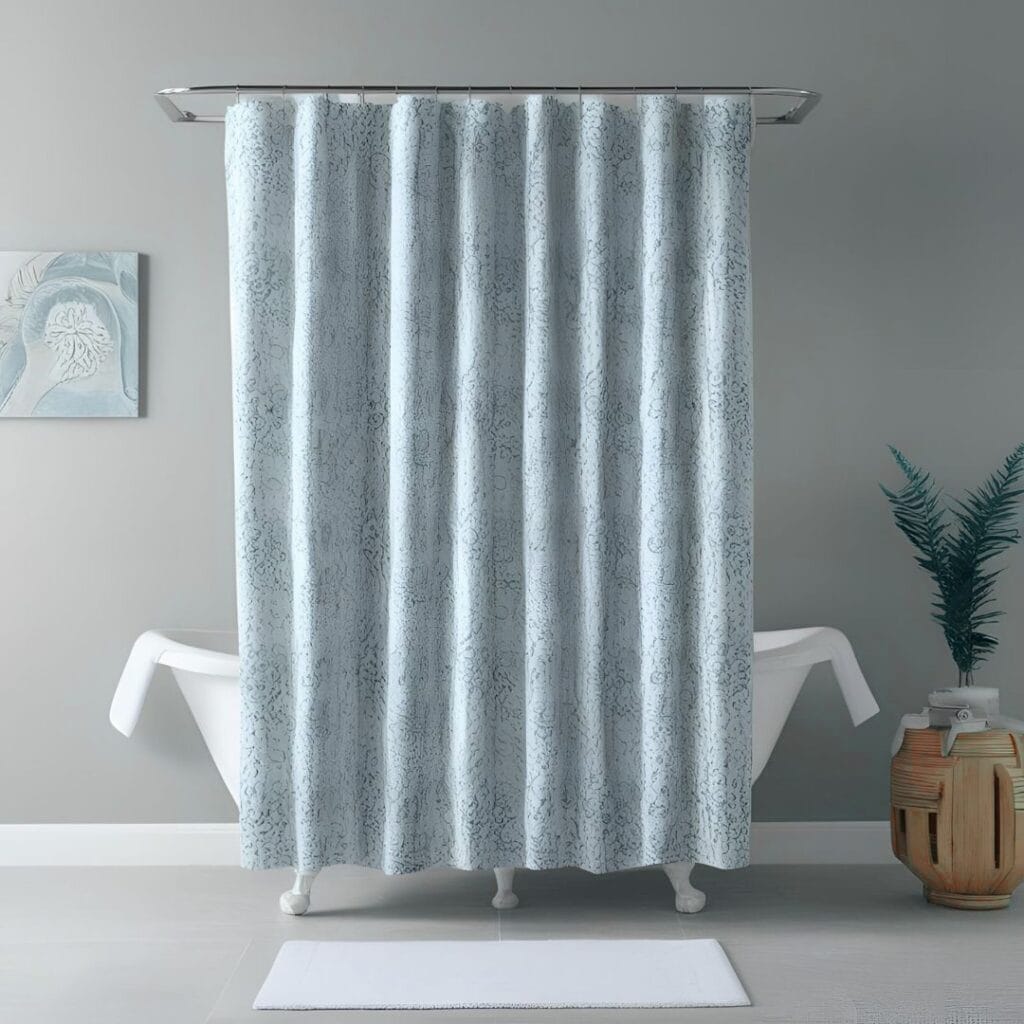 How to hang bathroom curtains step-by-step with style