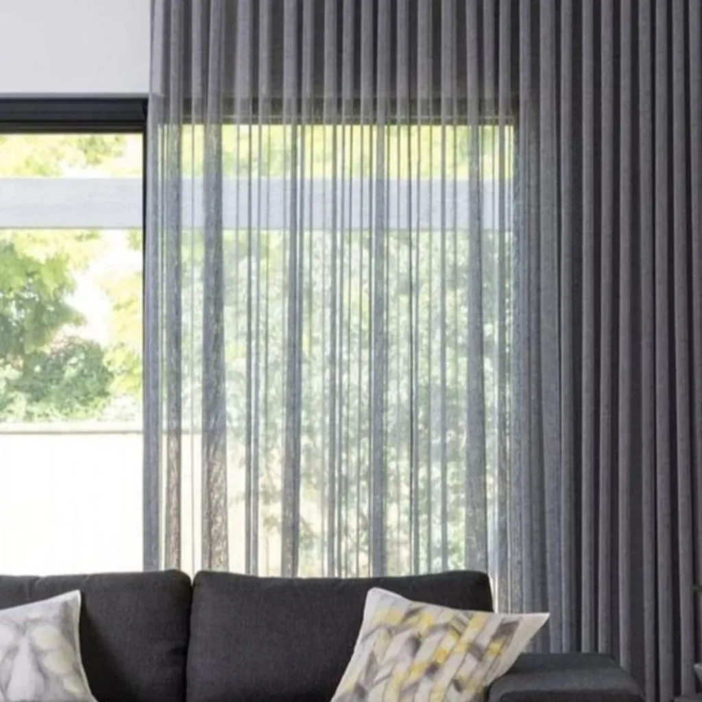 “Step-by-step guide on how to choose the best blinds for your Dubai home.”